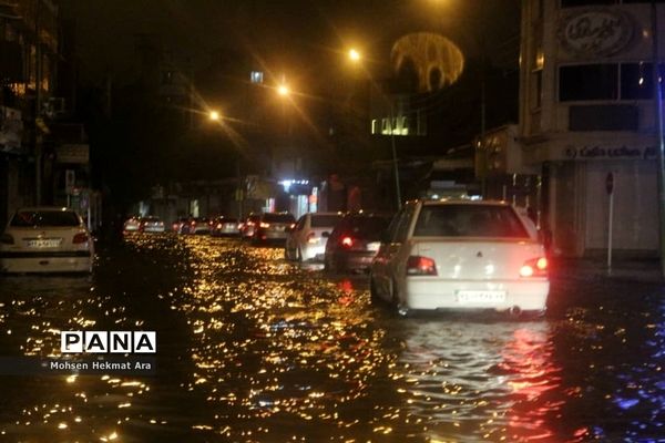 بارش شدید باران و آبگرفتی شهرها در خوزستان