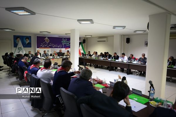 نشست هم‌اندیشی مدیران سازمان دانش‌آموزی کشور