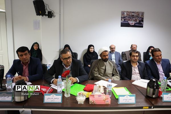 نشست هم‌اندیشی مدیران سازمان دانش‌آموزی کشور