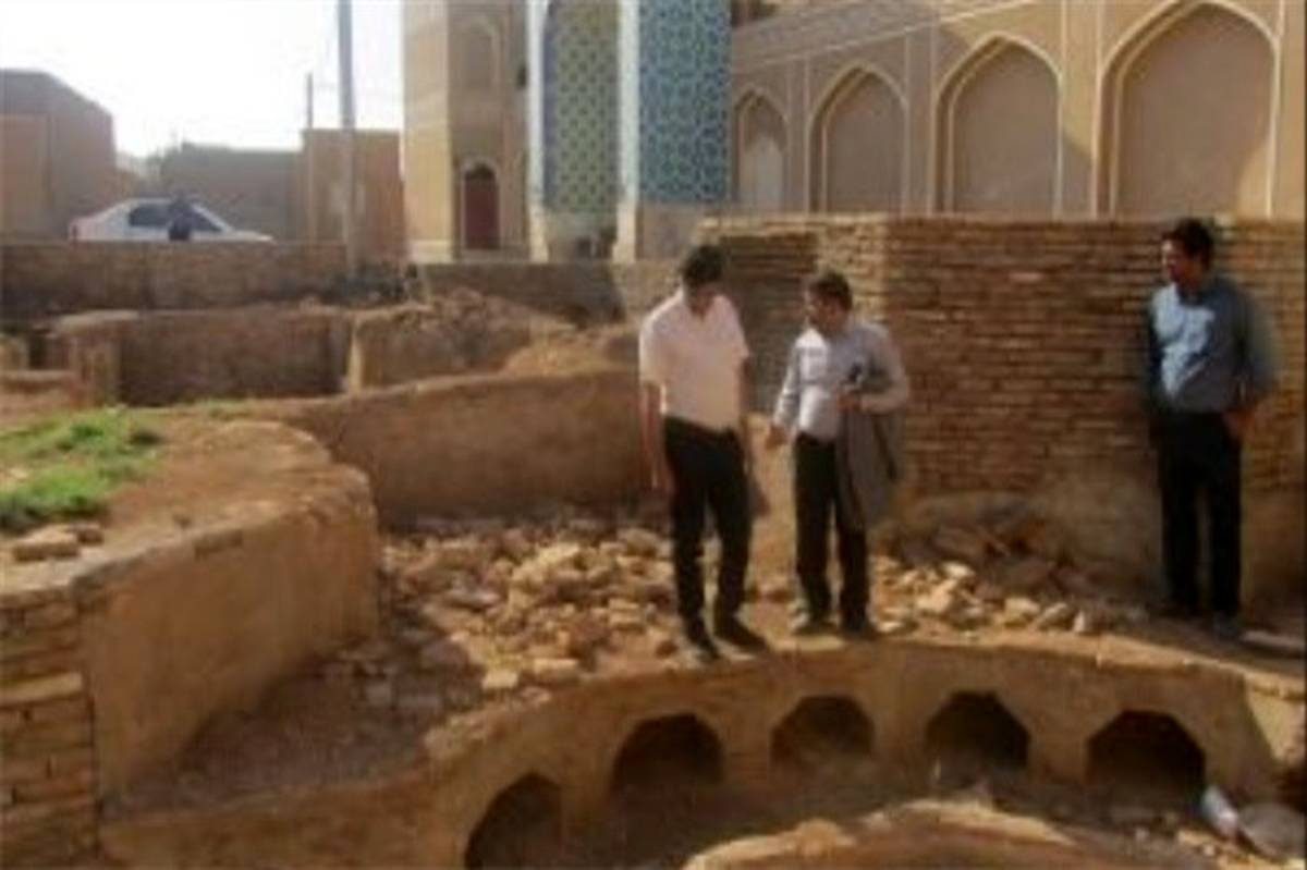 مدیر کل میراث فرهنگی استان از مرمت آثار تاریخی درشهرستان اشکذر بازدید کرد