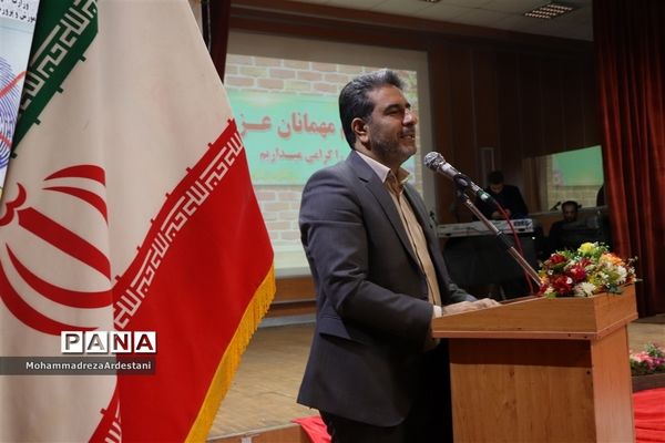 همایش سالروز تاسیس نهضت سوادآموزی درکانون ملائک قرچک