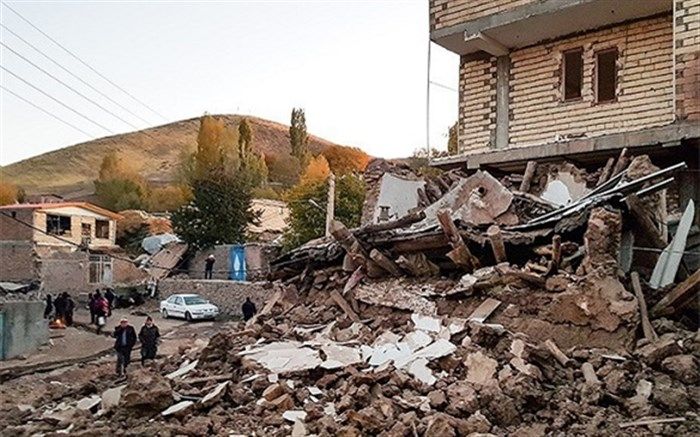 بازسازی منازل مددجویی آسیب دیده در زلزله تا دهه فجر