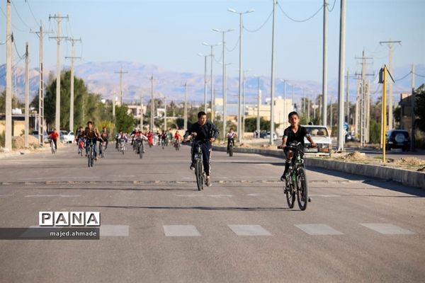 برگزاری اولین دوره المپیاد دوچرخه سواری دانش آموزی در  شهرستان خنج