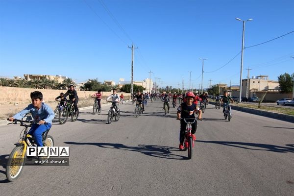 برگزاری اولین دوره المپیاد دوچرخه سواری دانش آموزی در  شهرستان خنج