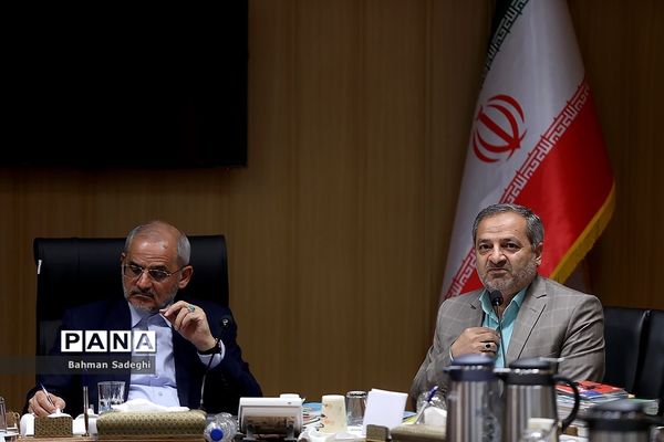 دیدار مدیران سازمان دانش‌آموزی استان‌های سراسر کشور با وزیر آموزش و پرورش