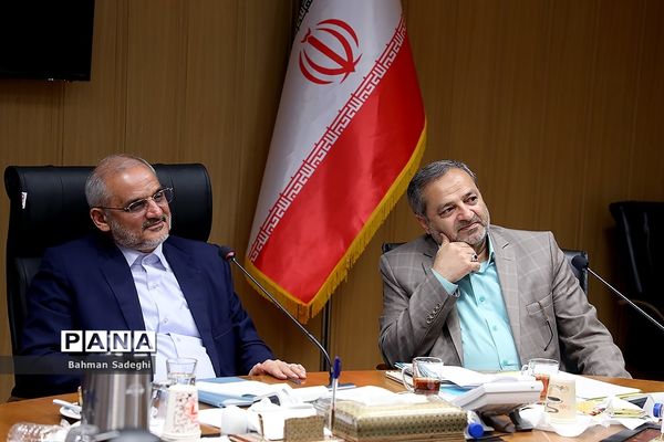 دیدار مدیران سازمان دانش‌آموزی استان‌های سراسر کشور با وزیر آموزش و پرورش