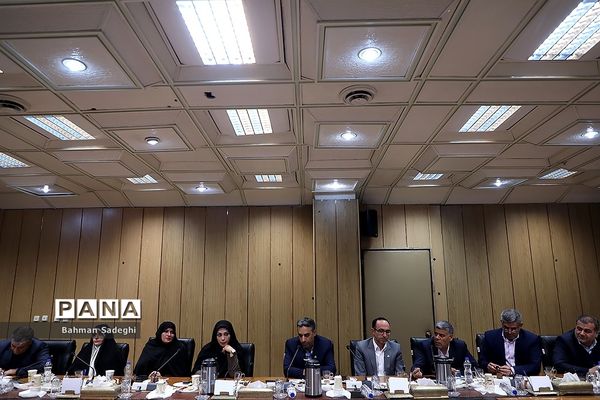 دیدار مدیران سازمان دانش‌آموزی استان‌های سراسر کشور با وزیر آموزش و پرورش