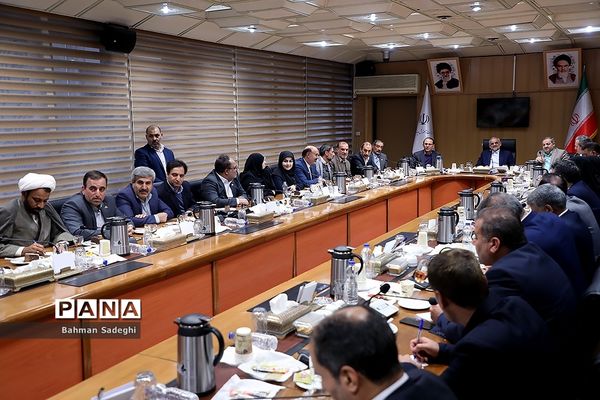 دیدار مدیران سازمان دانش‌آموزی استان‌های سراسر کشور با وزیر آموزش و پرورش