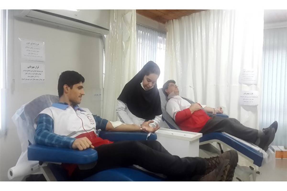 اعضا و کارکنان هلال احمر  13 هزار سی سی خون خود را اهدا کردند