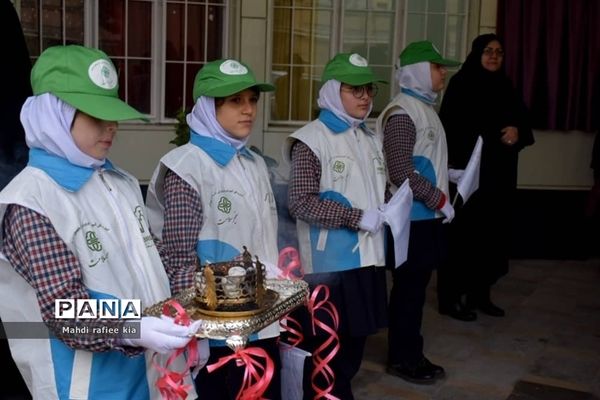 افتتاح دبیرستان مصلی نژاد، کانون بازنشستگان و کلینیک دندانپزشکی فرهنگیان توسط وزیرآموزش و پرورش در تبریز