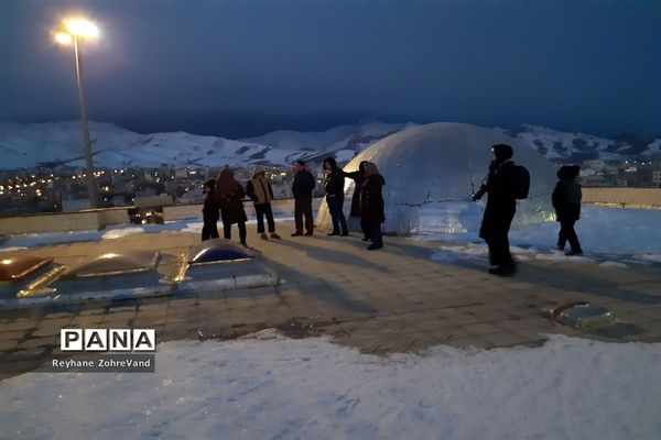 رصد خورشیدگرفتگی در رصدخانه ابن صلاح همدانی