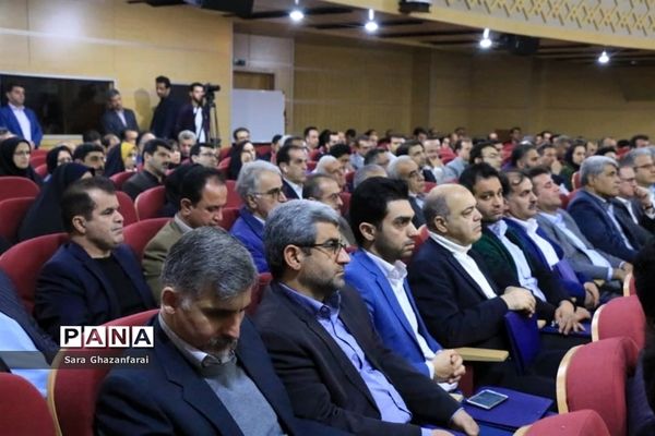تجلیل از واحدهای برتر حامی حقوق مصرف کنندگان در مازندران