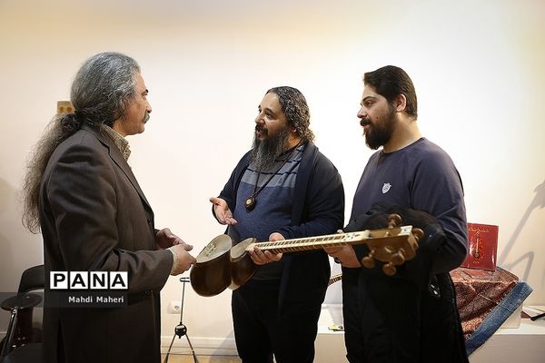 افتتاح نمایشگاه سازخانه