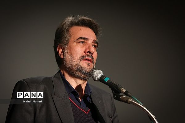 افتتاح نمایشگاه سازخانه