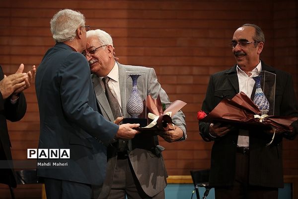 افتتاح نمایشگاه سازخانه