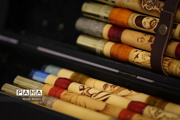 افتتاح نمایشگاه سازخانه