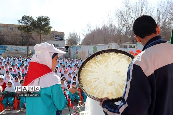 جشن میلاد حضرت زینب (س) در مدارس آباده