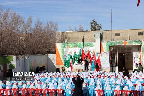 جشن میلاد حضرت زینب (س) در مدارس آباده