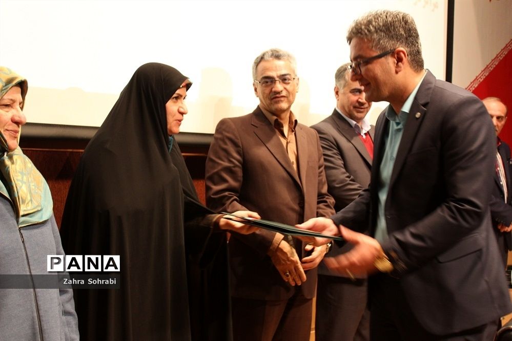 مراسم گرامیداشت  میلاد حضرت زینب(س) و روز پرستاردر اسلامشهر