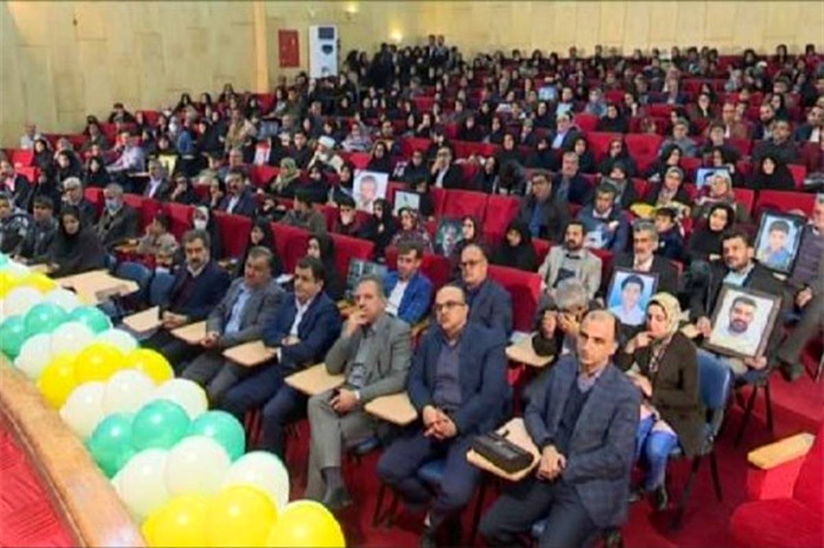 اولین همایش ایثار ماندگار در یزد برگزارشد