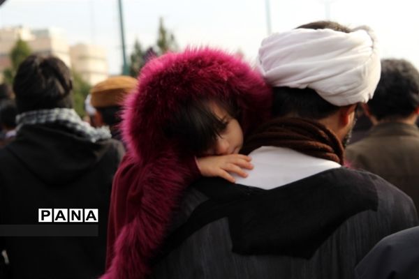 راهپیمایی مردم پردیسان قم به مناسبت شهادت حاج قاسم سلیمانی