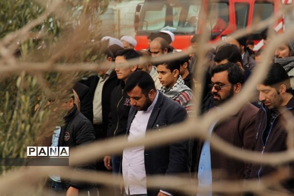 راهپیمایی مردم پردیسان قم به مناسبت شهادت حاج قاسم سلیمانی