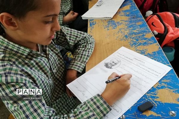 مدارس داراب در سوگ سردار دلها