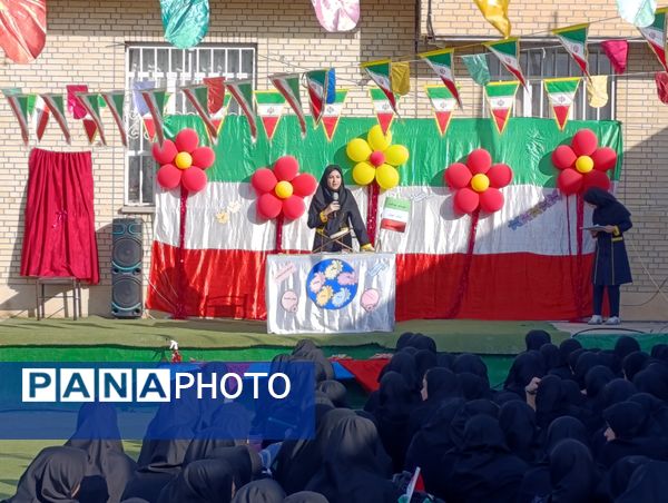 زنگ مهر در فراشبند به صدا در آمد