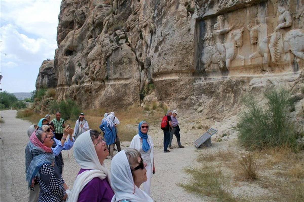 رشد 4 درصدی بازدید گردشگران خارجی از اماکن گردشگری فارس