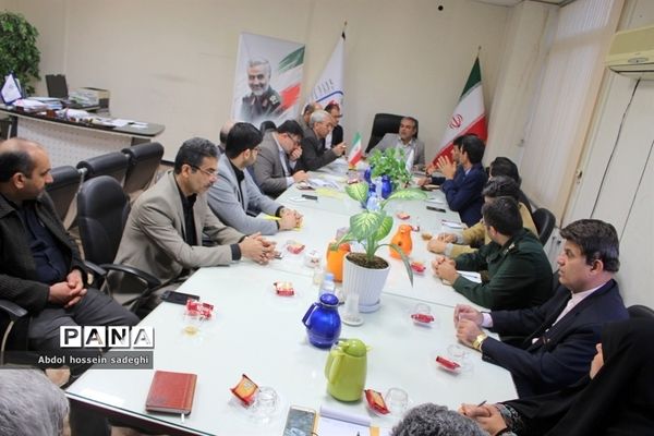جلسه برنامه ریزی اجلاسیه شهدای دانش‌آموزی  و فرهنگیان استان بوشهر