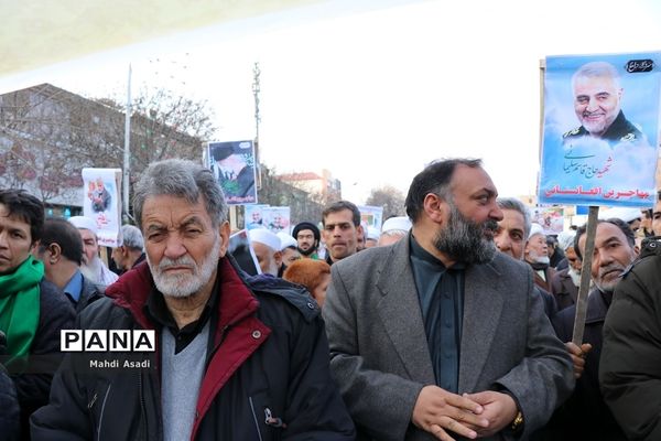 مراسم تشییع پیکر مطهر سپهبد شهید قاسم سلیمانی در مشهد مقدس