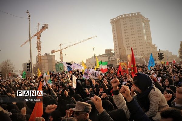 مراسم تشییع پیکر مطهر سپهبد شهید قاسم سلیمانی در مشهد مقدس