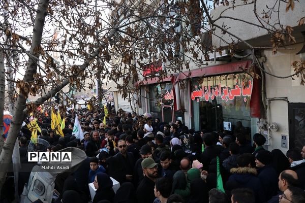 مراسم تشییع پیکر مطهر سپهبد شهید قاسم سلیمانی در مشهد مقدس
