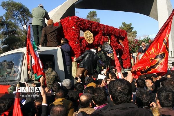 تشییع پیکر شهدای مقاومت در تهران-2