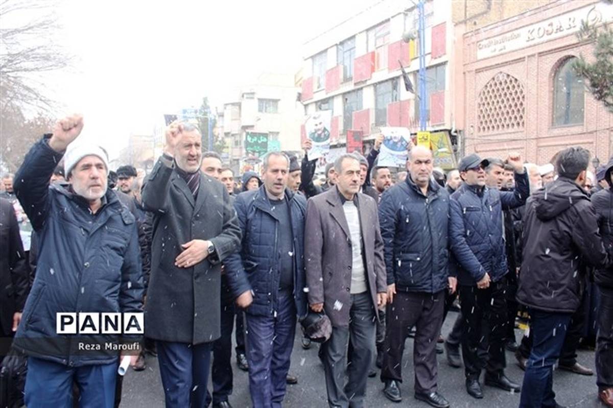 کارکنان اداره کل آموزش و پرورش آذربایجان غربی با سردار دلها تجدید پیمان کردند