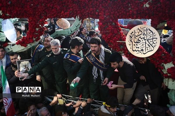 تشییع پیکر شهدای مقاومت در تهران-3