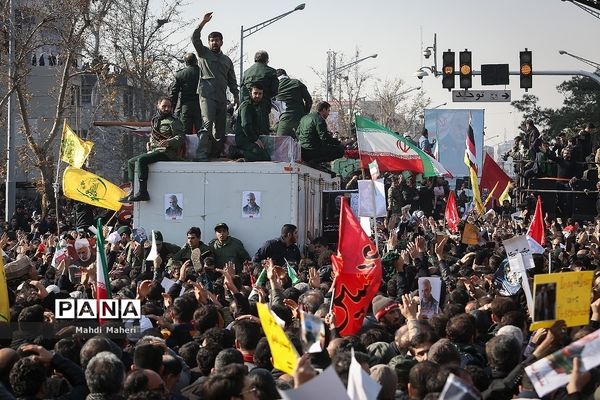تشییع پیکر شهدای مقاومت در تهران-3