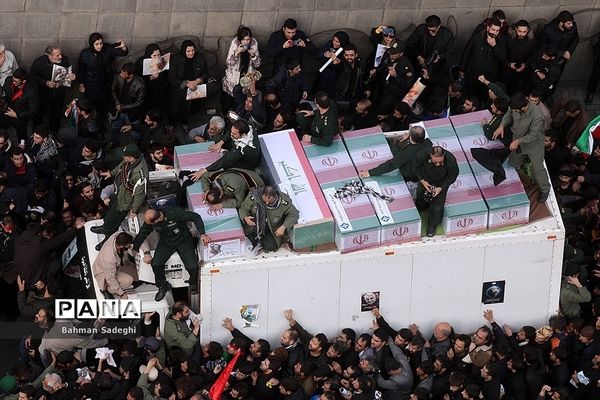تشییع پیکر شهدای مقاومت در تهران-4