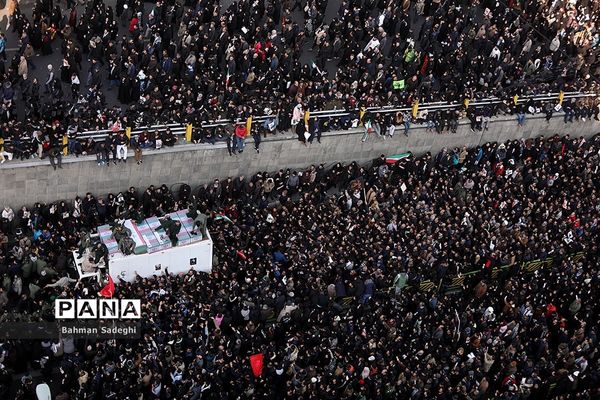 تشییع پیکر شهدای مقاومت در تهران-4