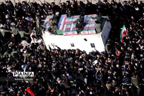تشییع پیکر شهدای مقاومت در تهران-4