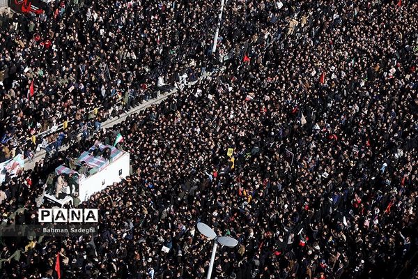 تشییع پیکر شهدای مقاومت در تهران-4