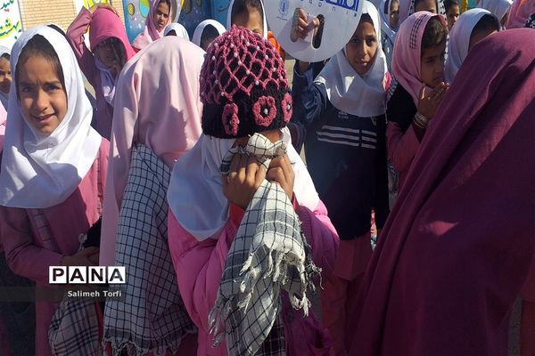 برگزاری مراسم گرامیداشت شهادت سردارحاج قاسم سلیمانی دردبستان فضیلت حمیدیه