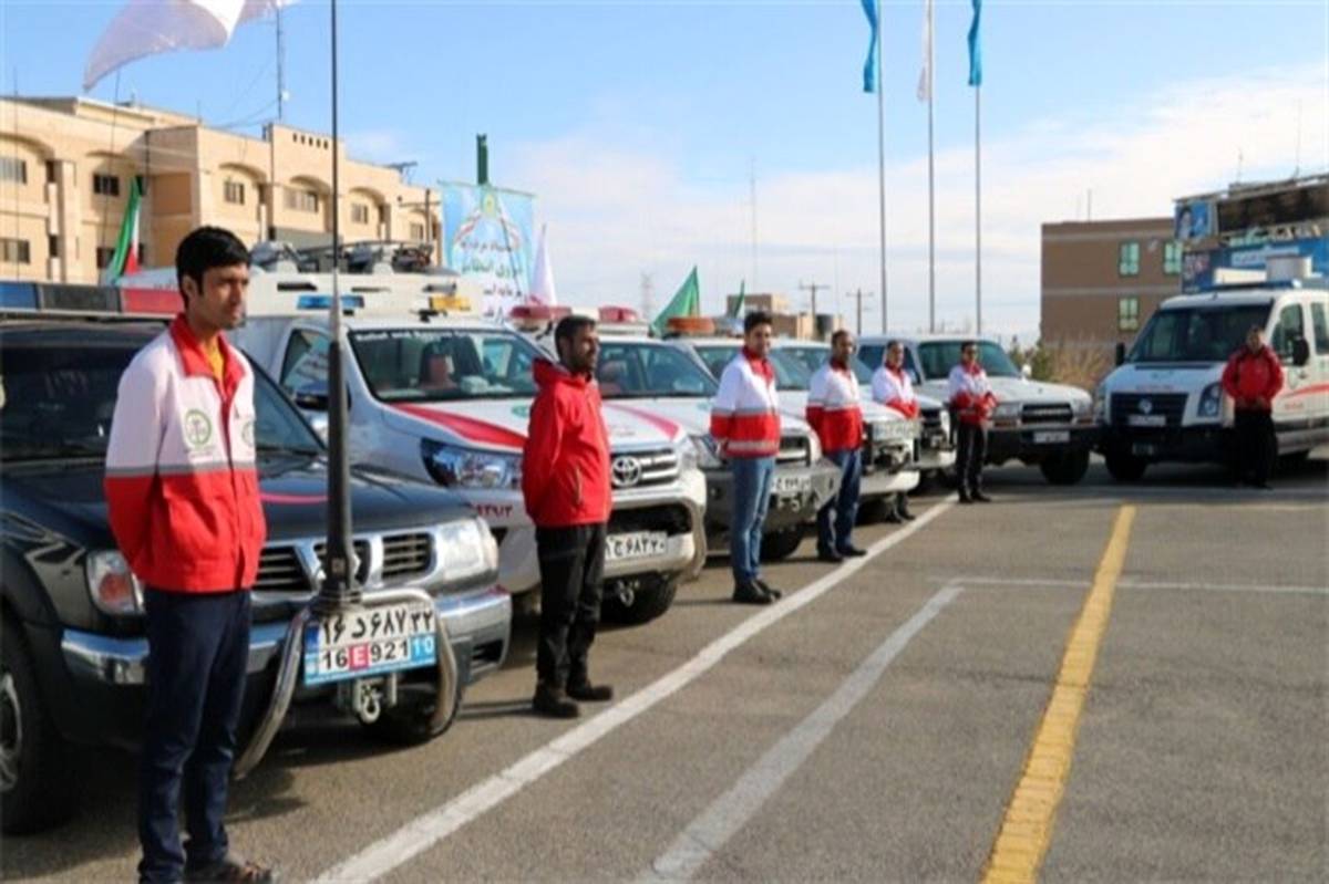 حضور 21 نفر از امدادگران یزدی  و 7 دستگاه آمبولانس در مراسم تشییع  شهید حاج قاسم سلیمانی در کرمان