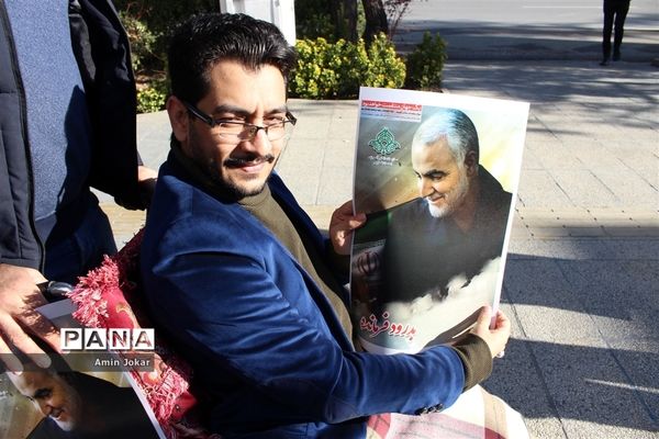 راهپیمایی مردم شیراز در مراسم بزرگداشت سردار شهید حاج قاسم سلیمانی