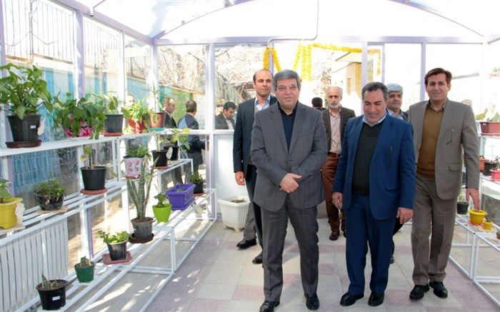 افتتاح گلخانه در دبیرستان مهارت‌های حرفه‌ای دانش آموزان کم‌توان ذهنی  در شیراز