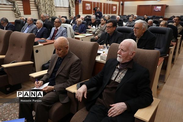 چهل و یکمین گردهمایی روسای کانون‌های بازنشستگان وزارت آموزش و پرورش سراسر کشور