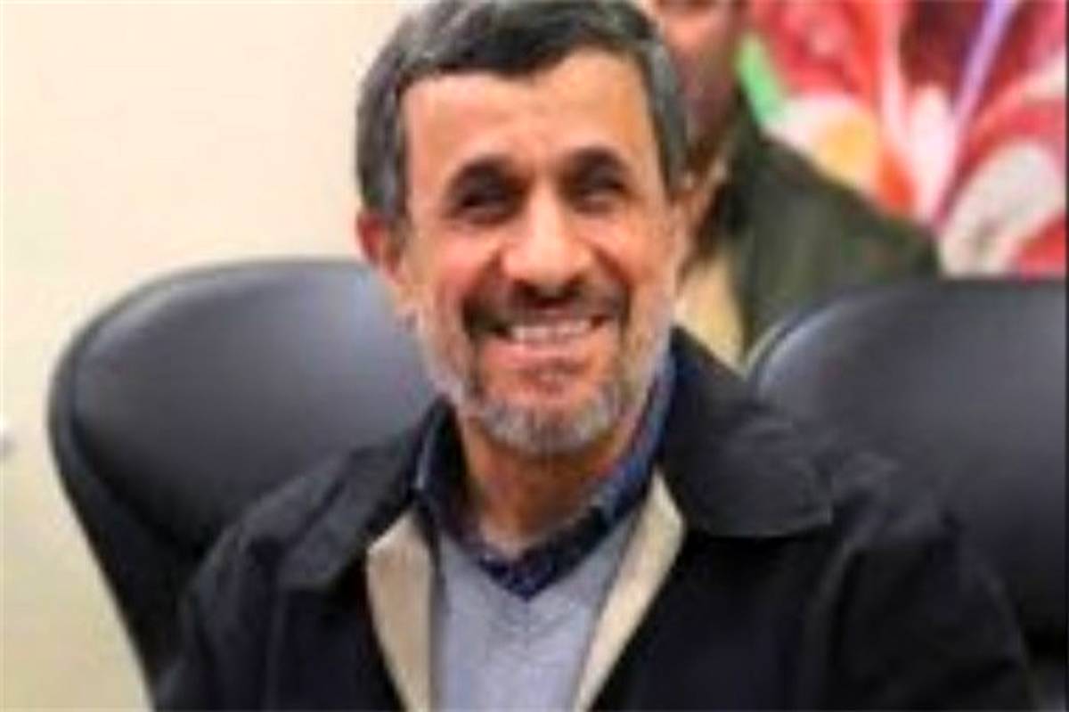 شایعه برکناری احمدی نژاد از مجمع تشخیص