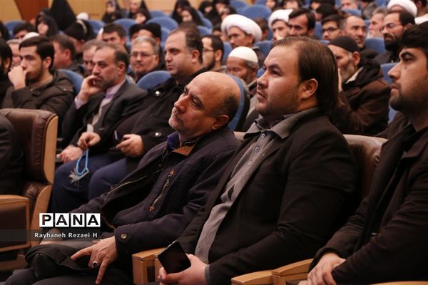 شب شعر شهید قاسم سلیمانی در قم