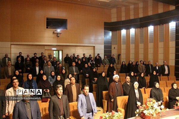 نشست کتابخوان یادمان سردارشهیدحاج قاسم سلیمانی دراسلامشهر