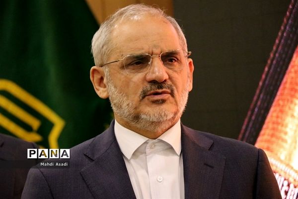 نشست مشترک وزیر آموزش و پرورش با جمعی از خیرین مدرسه ساز استان خراسان رضوی